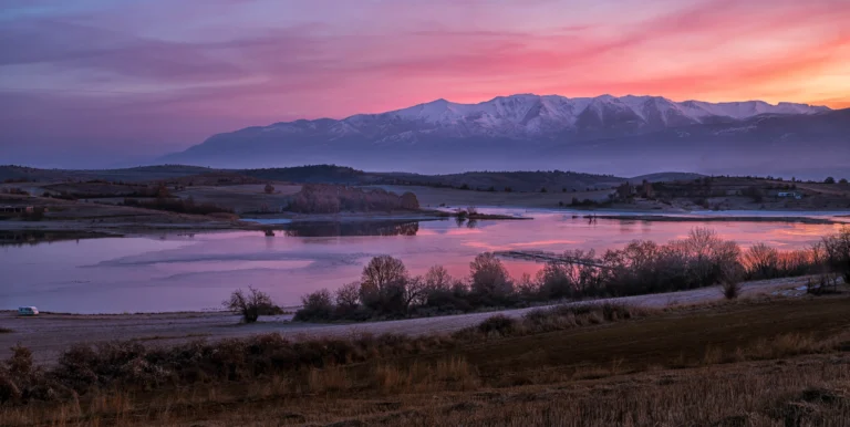 sunrise in reds